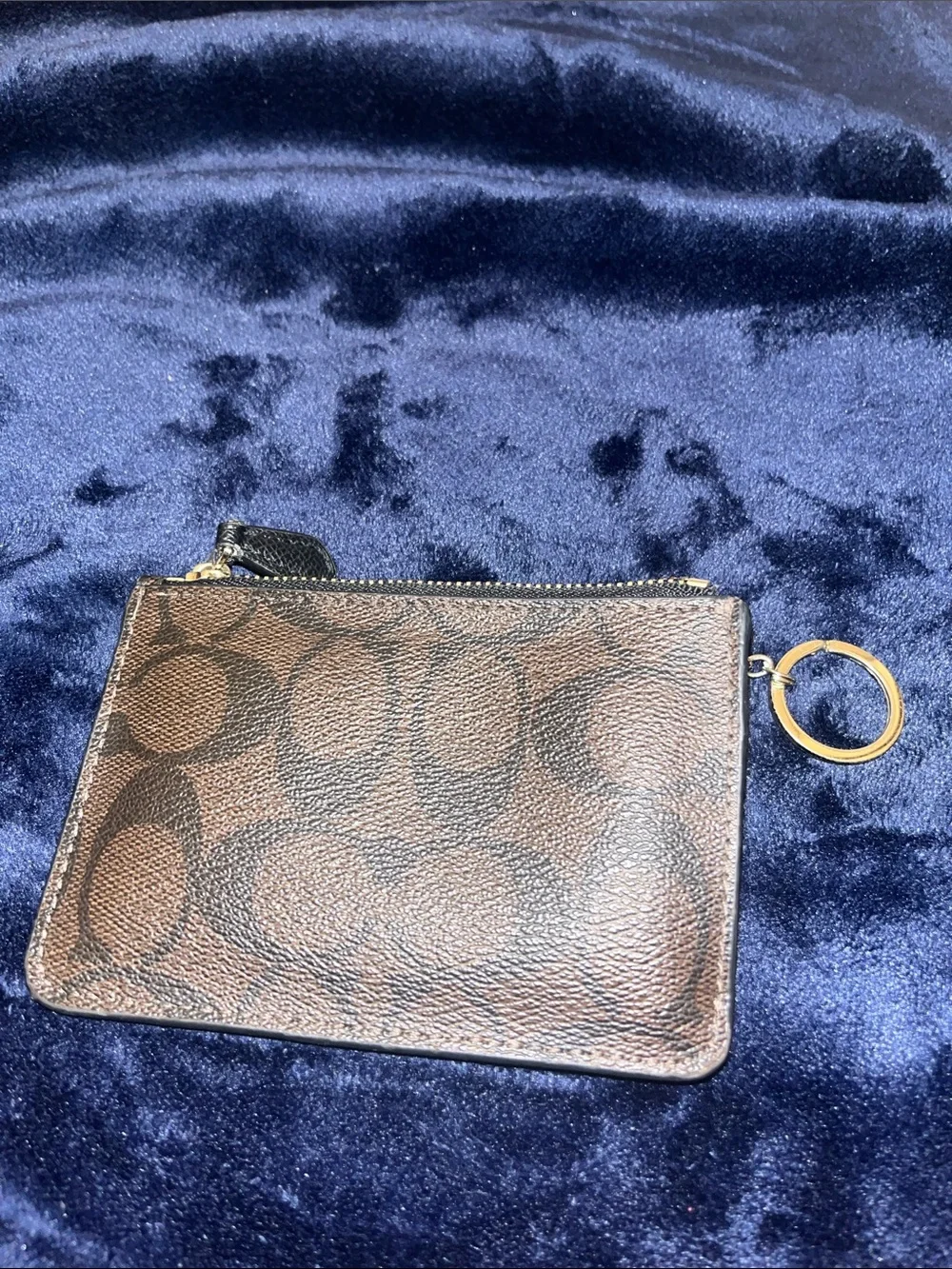 Coach Brown Signature Zip Card Case with Gold Key Ring (Great Condition)